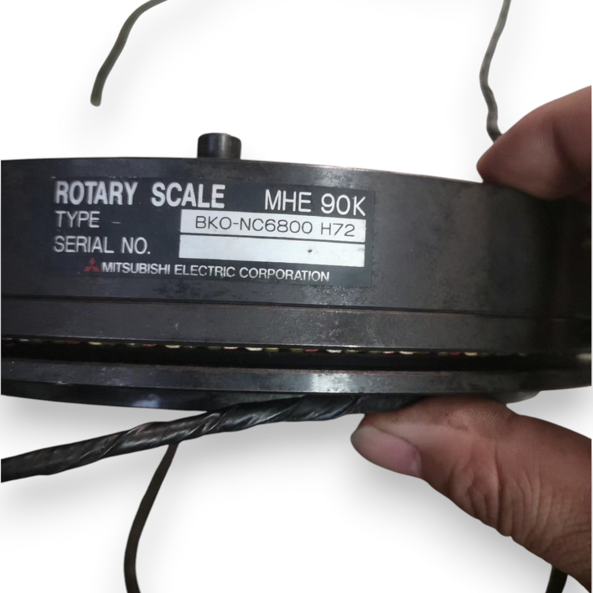 JJAutomation Mitsubishi MHE90K rotary scale spindle encoder with label showing type BKO-NC6800 H72