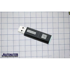 Siemens USB flash drive, 8 GB for PPU 6ES7648 - 0DC50 - 0AA0 - JJAutomation